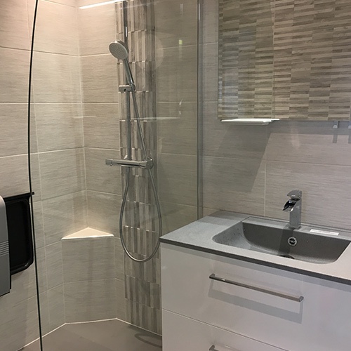 Creation baignoire balneo