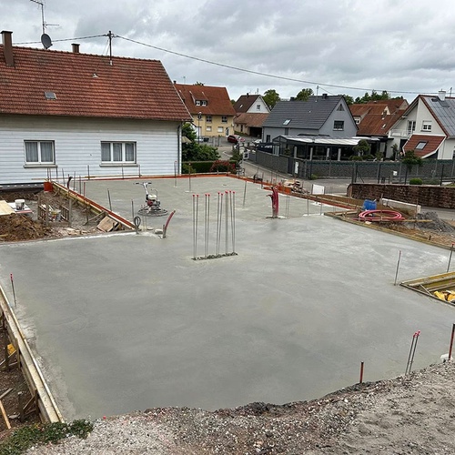 KNOLL CONSTRUCTION