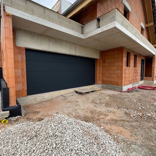 KNOLL CONSTRUCTION
