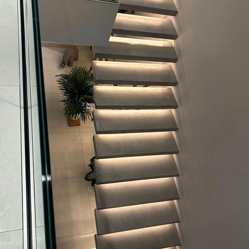 KNOLL CONSTRUCTION
