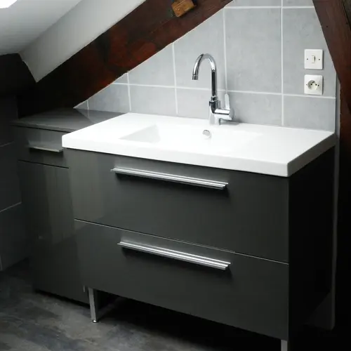 Meuble salle de bains Heinrich Hervé SARL