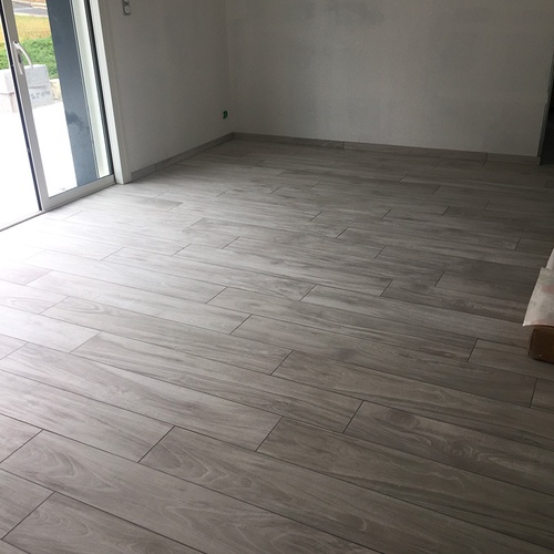 POLE RENOVATION SARL