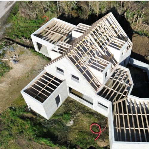 POLE RENOVATION SARL