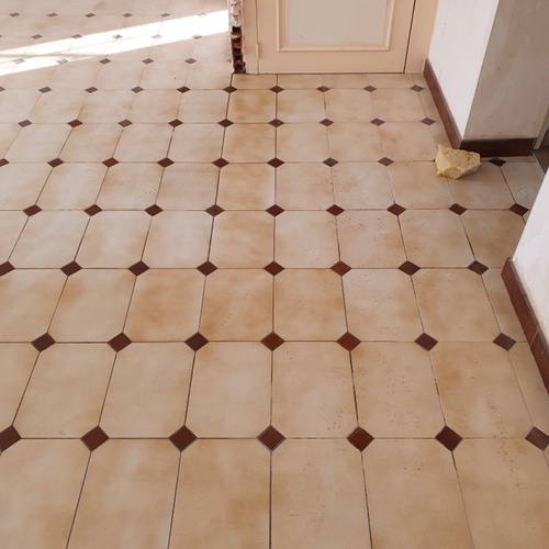 POLE RENOVATION SARL