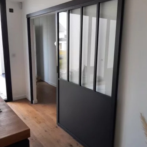 POLE RENOVATION SARL