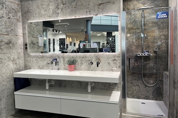 Meuble double vasque avec douche