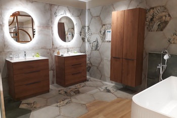 2 meubles  avec 3 tiroirs et une colonne de rangement