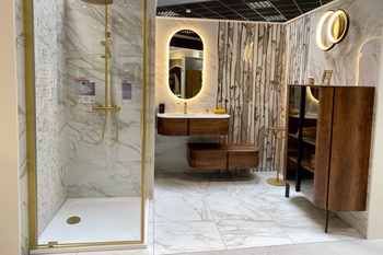 Magasin comptoir des fer Ville la grand