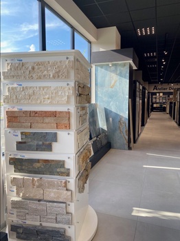 Magasin comptoir des fer Ville la grand