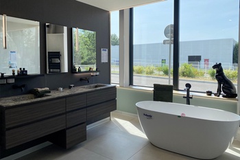 Magasin comptoir des fer Ville la grand