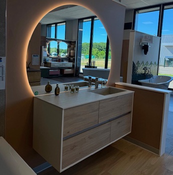 Meuble suspendu avec simple vasque