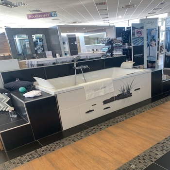 Magasin Guiraud Romans Drôme (26) 8