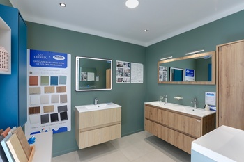 Meuble suspendu avec miroir