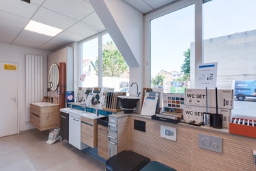 Lave mains et toilettes