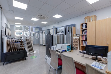 Choix de carrelage et miroirs