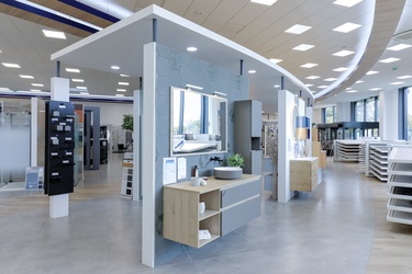 Meuble avec vasque à poser et miroir LED