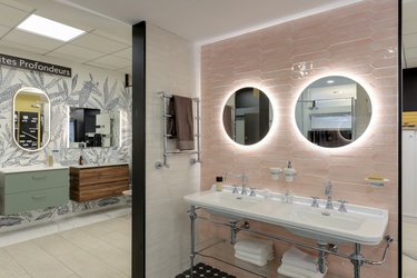 Lavabo suspendu avec miroirs Led