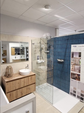 Magasin salle de bains Comtat & Allardet à Bagnols sur Ceze (30)