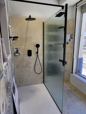 Magasin salle de bains Comtat & Allardet à Bagnols sur Ceze (30)