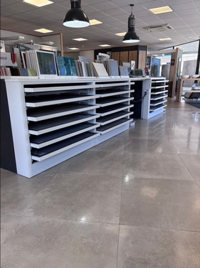 Magasin Comtat & Allardet à Lunel (34)