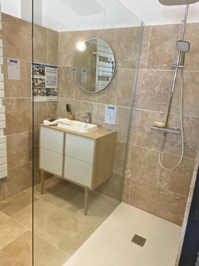 Magasain Comtat & Allardet à Pierrelatte (26)