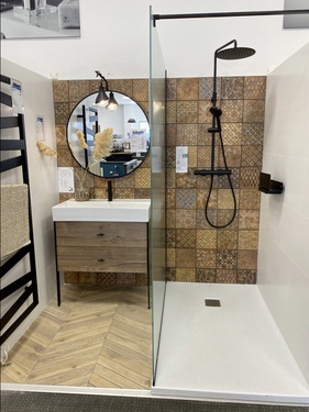 Magasain Comtat & Allardet à Pierrelatte (26)