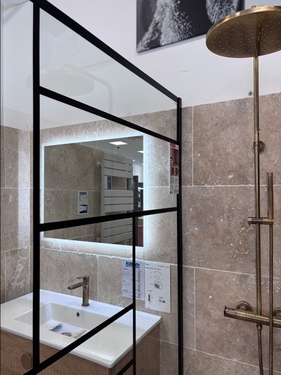 Colonne et paroi de douche