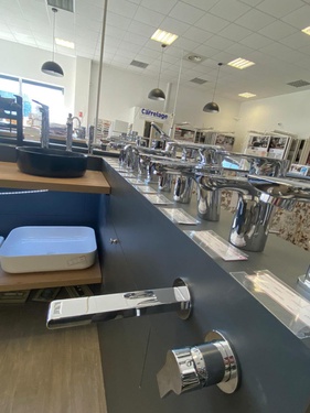 Magasain Comtat & Allardet à Pierrelatte (26)