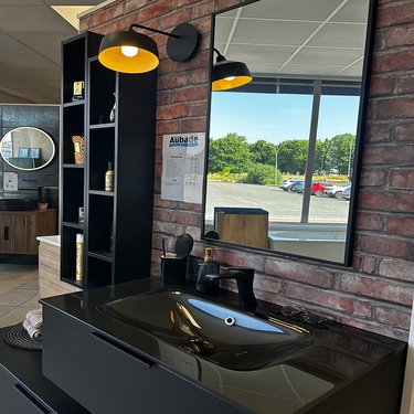 Magasin Comptoir des Fers à Ambérieu en Bugey (01) 21