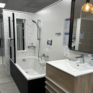 Magasin Comptoir des Fers à Ambérieu en Bugey (01) 22