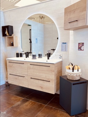 Magasin Comptoir des Fers à Autun (71) 17