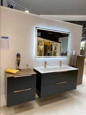 Magasin comptoir des fer Ville la grand