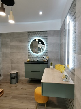 Ensemble de salle de bains et miroir LED rond