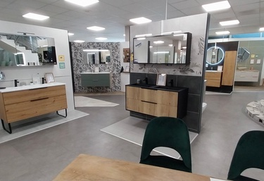 Meubles de salle de bain avec miroir