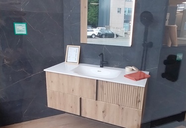 Meuble de salle de bain suspendu avec tiroir