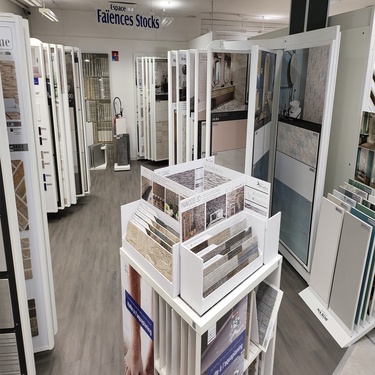 Magasin salle de bains Comet à La Chapelle St Luc (10) 