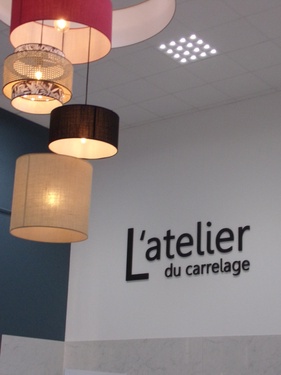 Magasin Comet à Saint Doulchard (18)