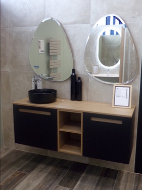 Magasin Comet à Saint Doulchard (18)