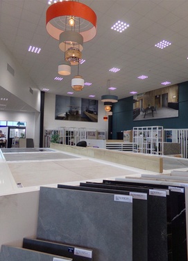 Magasin Comet à Saint Doulchard (18)