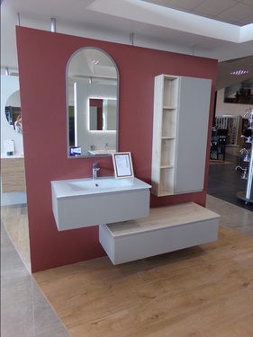 Magasin Comet à Saint Doulchard (18)