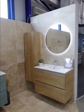 Magasin Comet à Saint Doulchard (18)