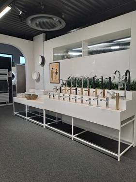 Salle exposition Espace Aubade Frazzi Fécamp