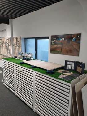 Salle exposition Espace Aubade Frazzi Fécamp