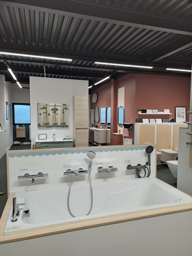 Salle exposition Espace Aubade Frazzi Fécamp
