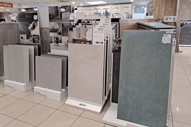 Magasin Guiraud Échirolles Isère (38) 19