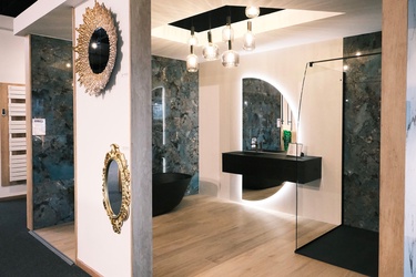 Meuble de salle de bain suspendu avec miroir led