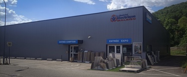 Magasin Malrieu à Figeac (46)