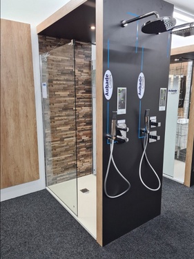 Magasin salle de bains Moy Chapeau Carrelage à Saint-Jean-d'Angély (17)