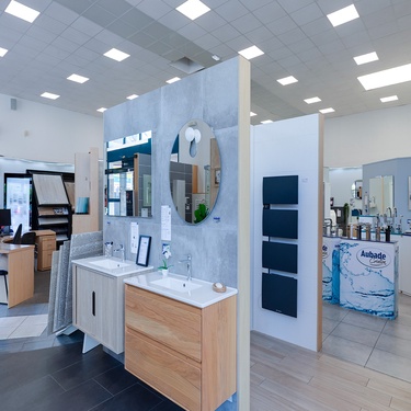 Meuble suspendu salle de bain avec miroir 