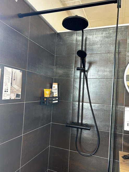 Magasin Comptoir des Fers à Ambérieu en Bugey (01) 18